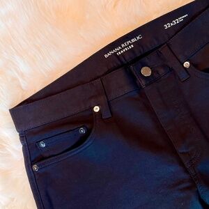 Banna Republic Traveler jeans Black